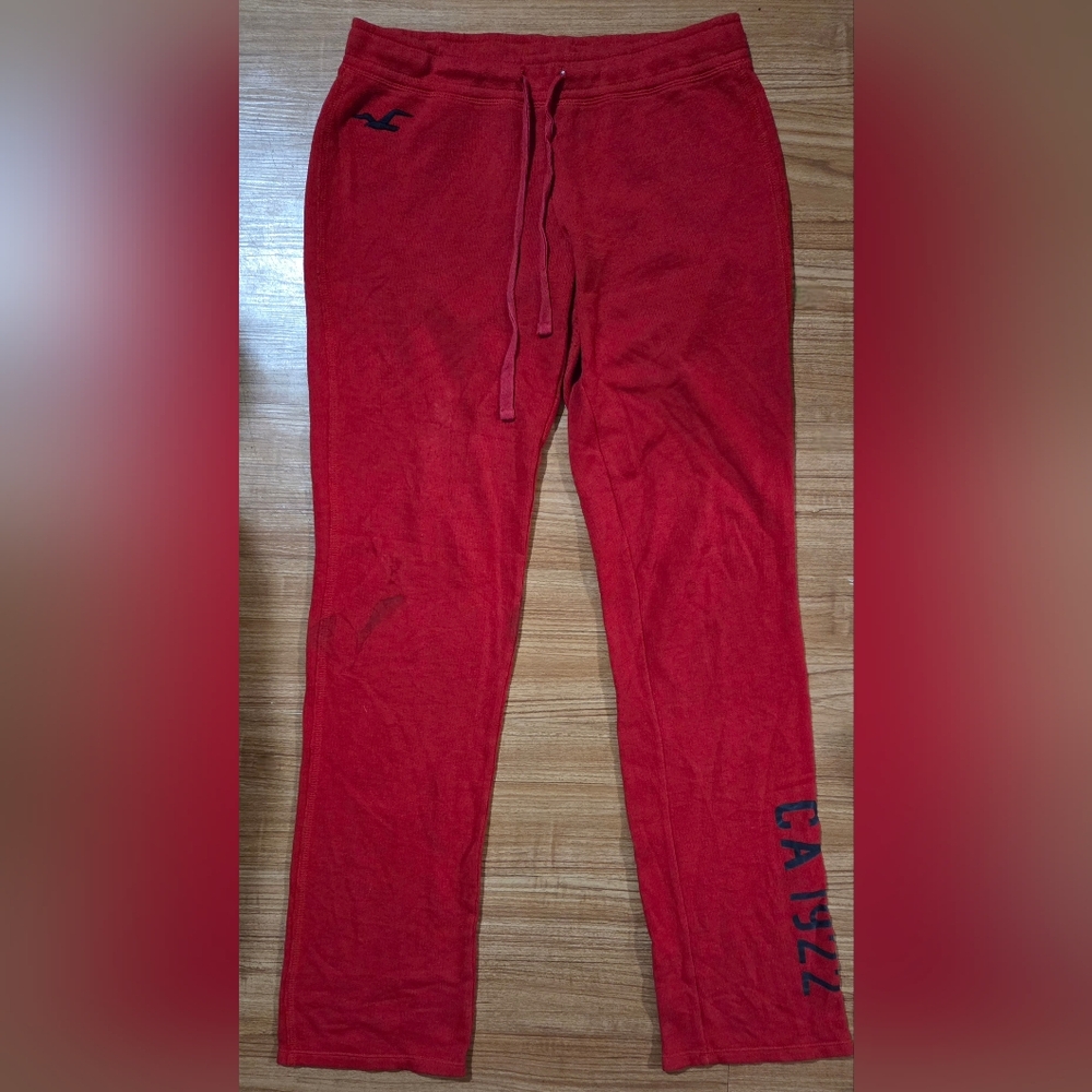 Hollister Y2K Womens Red Bootcut Sweatpants SIze Large (runs small & see flaw)
